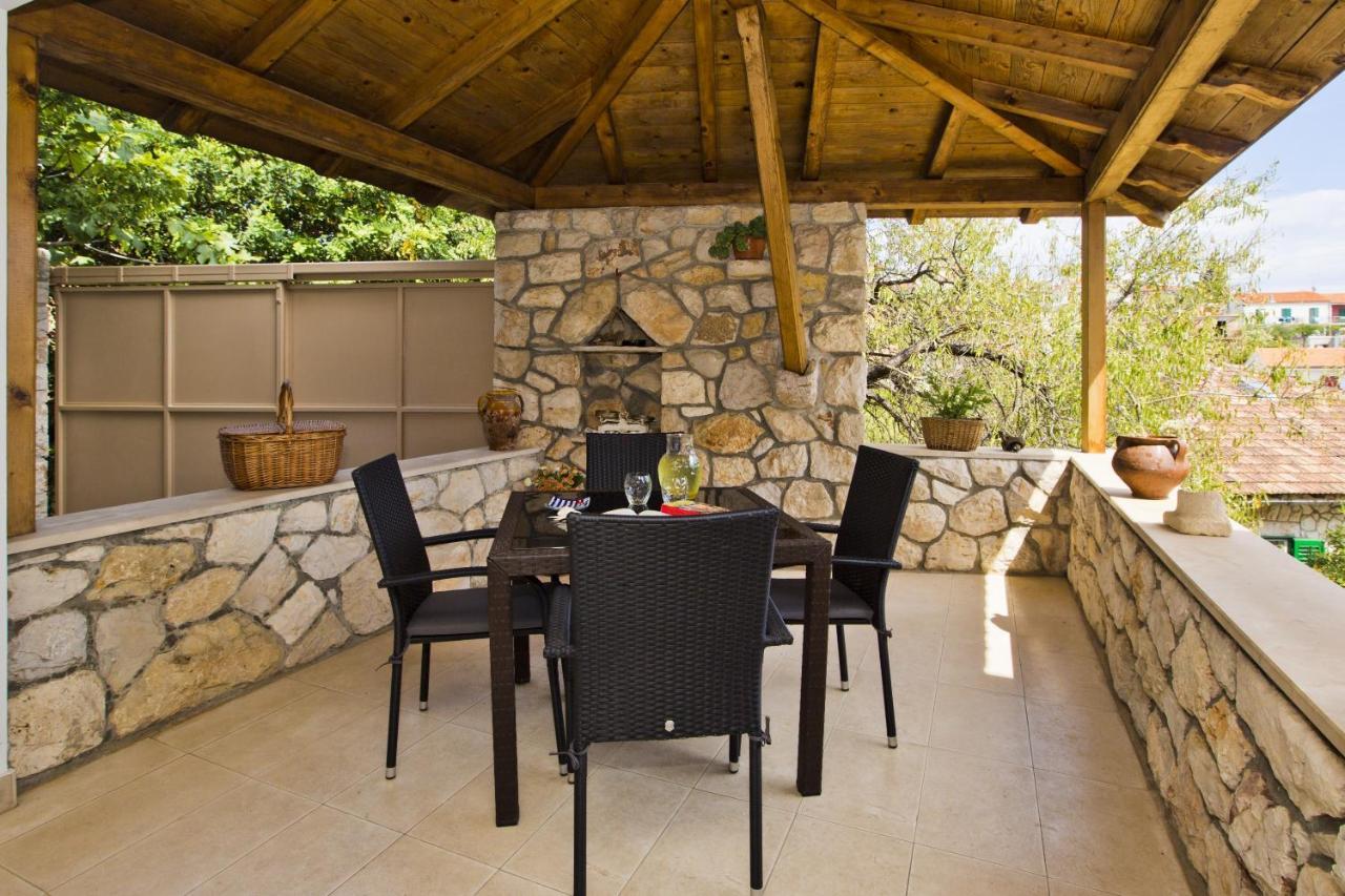 Castle Stambuk Apartment Hvar Town Exterior photo