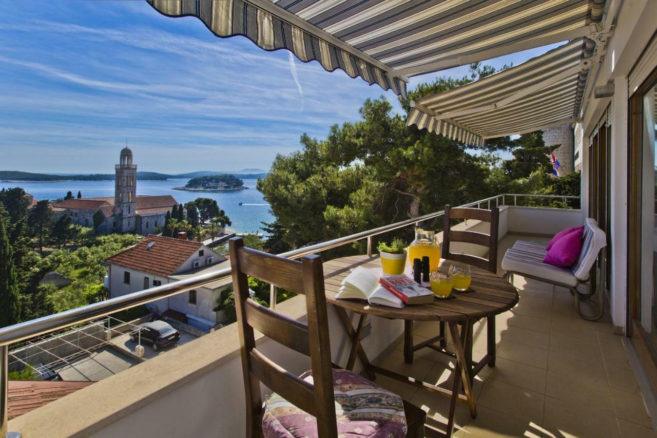 Castle Stambuk Apartment Hvar Town Exterior photo