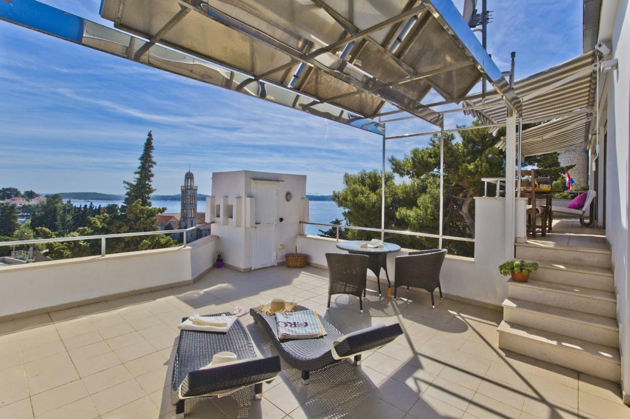 Castle Stambuk Apartment Hvar Town Exterior photo