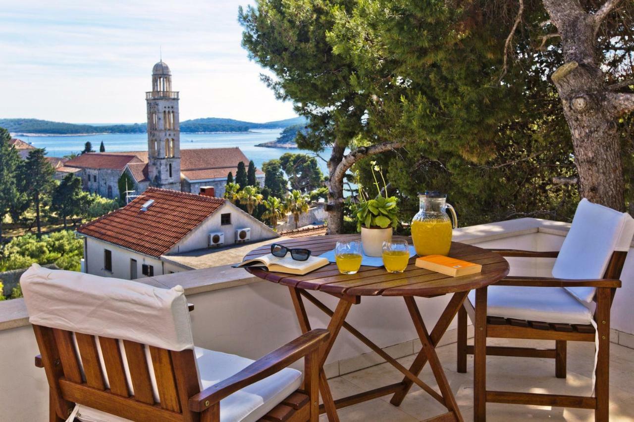 Castle Stambuk Apartment Hvar Town Exterior photo